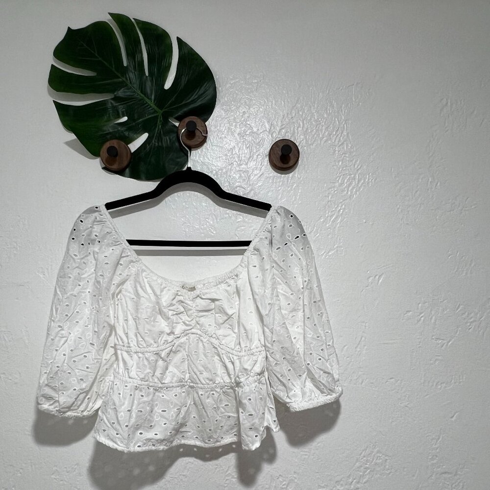 A New Day  I  White Puff Sleeve Eyelit Top  I  Small